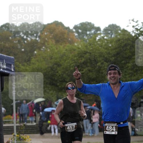 13.09.2026 - Stadtparktriathlon Patografie http://msf.ph/oto/10256522 13.09.2026 11:42:29 Ziel 422, 457, 484 meine-sportfotos.de