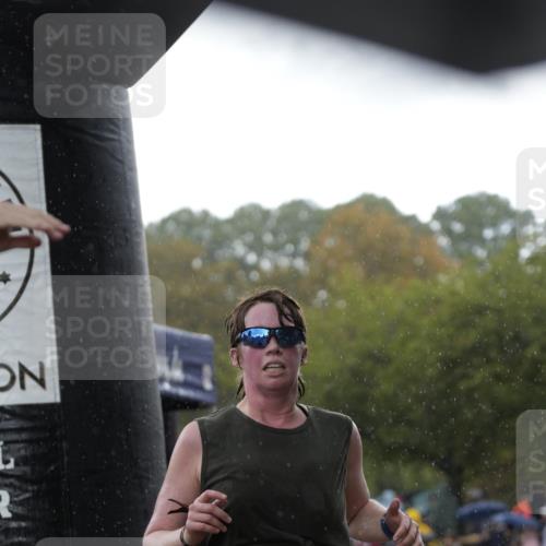 13.09.2026 - Stadtparktriathlon Patografie http://msf.ph/oto/10256530 13.09.2026 11:42:31 Ziel 422, 457, 484 meine-sportfotos.de
