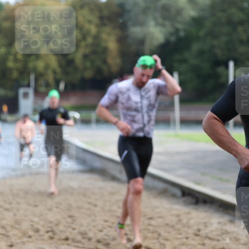 13.09.2026 - Stadtparktriathlon Mo-Foto http://msf.ph/oto/10256538 13.09.2026 10:51:37 Schwimmen 595, 600, 603, 619, 632, 633, 644, 656, 660, 671, 696, 702 meine-sportfotos.de