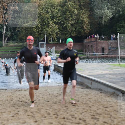 13.09.2026 - Stadtparktriathlon Mo-Foto http://msf.ph/oto/10256545 13.09.2026 10:51:38 Schwimmen 595, 600, 603, 619, 632, 633, 644, 656, 660, 671, 696, 697, 702 meine-sportfotos.de