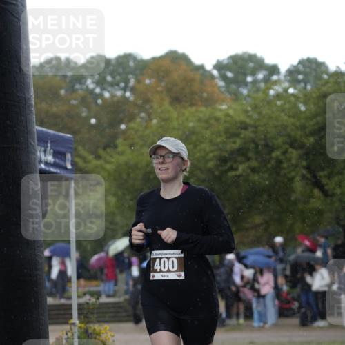 13.09.2026 - Stadtparktriathlon Patografie http://msf.ph/oto/10256556 13.09.2026 11:43:05 Ziel 400 meine-sportfotos.de