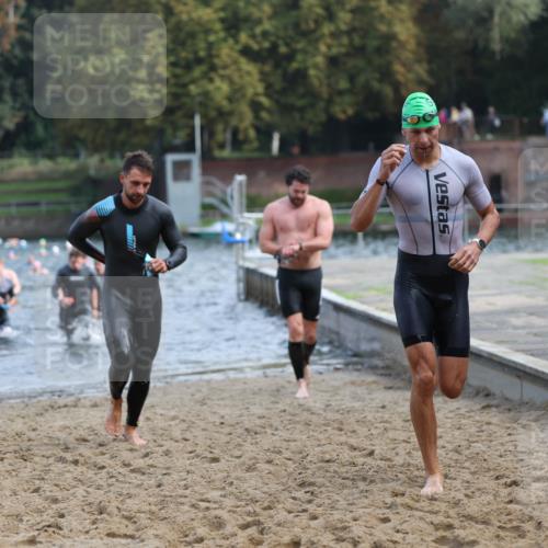 13.09.2026 - Stadtparktriathlon Mo-Foto http://msf.ph/oto/10256563 13.09.2026 10:51:41 Schwimmen 595, 603, 633, 644, 646, 656, 660, 664, 671, 686, 697, 702 meine-sportfotos.de