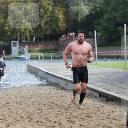13.09.2026 - Stadtparktriathlon Mo-Foto http://msf.ph/oto/10256582 13.09.2026 10:51:44 Schwimmen 595, 603, 629, 644, 646, 656, 660, 664, 671, 686, 697 meine-sportfotos.de