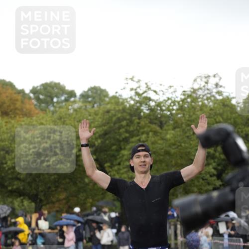 13.09.2026 - Stadtparktriathlon Patografie http://msf.ph/oto/10256607 13.09.2026 11:44:46 Ziel 498 meine-sportfotos.de