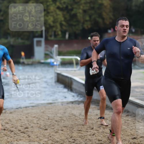 13.09.2026 - Stadtparktriathlon Mo-Foto http://msf.ph/oto/10256614 13.09.2026 10:51:52 Schwimmen 629, 644, 646, 664, 686, 697 meine-sportfotos.de