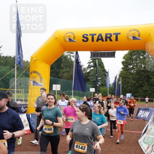 13.09.2026 - Airport Race Dennis Weichert http://msf.ph/oto/10256621 13.09.2026 10:01:35 Laufen  meine-sportfotos.de