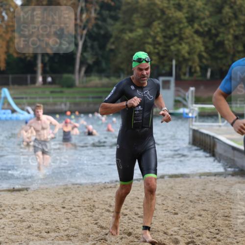 13.09.2026 - Stadtparktriathlon Mo-Foto http://msf.ph/oto/10256631 13.09.2026 10:51:54 Schwimmen 629, 644, 646, 664, 686, 697 meine-sportfotos.de
