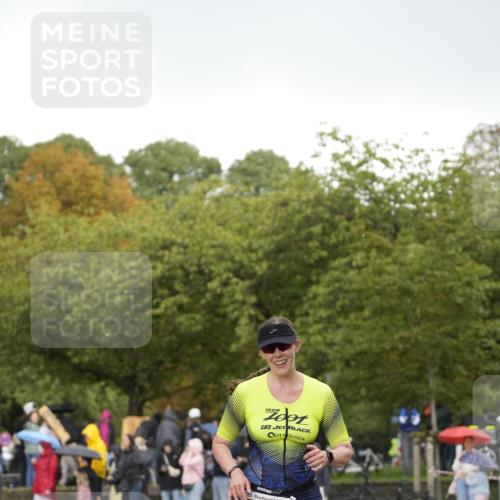 13.09.2026 - Stadtparktriathlon Patografie http://msf.ph/oto/10256651 13.09.2026 11:46:11 Ziel 416, 569 meine-sportfotos.de