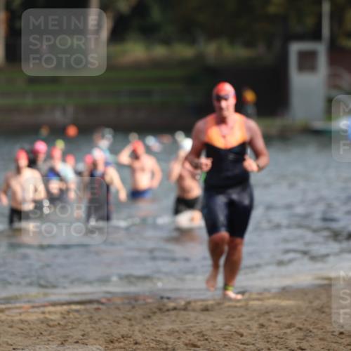 13.09.2026 - Stadtparktriathlon Mo-Foto http://msf.ph/oto/10256672 13.09.2026 10:52:07 Schwimmen 590, 597, 605, 678, 1797 meine-sportfotos.de
