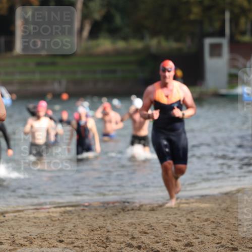 13.09.2026 - Stadtparktriathlon Mo-Foto http://msf.ph/oto/10256674 13.09.2026 10:52:08 Schwimmen 590, 597, 605, 678, 1797 meine-sportfotos.de
