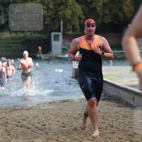 13.09.2026 - Stadtparktriathlon Mo-Foto http://msf.ph/oto/10256688 13.09.2026 10:52:11 Schwimmen 590, 597, 599, 605, 668, 676, 678, 1797 meine-sportfotos.de