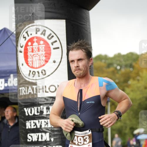 13.09.2026 - Stadtparktriathlon Patografie http://msf.ph/oto/10256701 13.09.2026 11:46:56 Ziel 493 meine-sportfotos.de