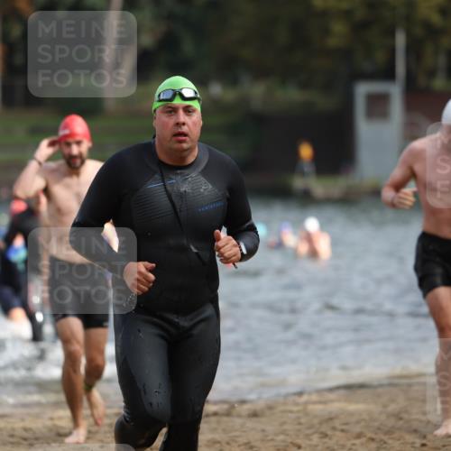 13.09.2026 - Stadtparktriathlon Mo-Foto http://msf.ph/oto/10256713 13.09.2026 10:52:15 Schwimmen 590, 597, 599, 605, 668, 676, 678 meine-sportfotos.de