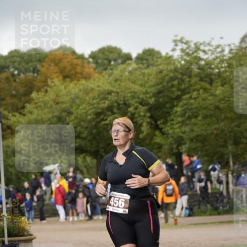 13.09.2026 - Stadtparktriathlon Patografie http://msf.ph/oto/10256714 13.09.2026 11:47:37 Ziel 456, 520 meine-sportfotos.de