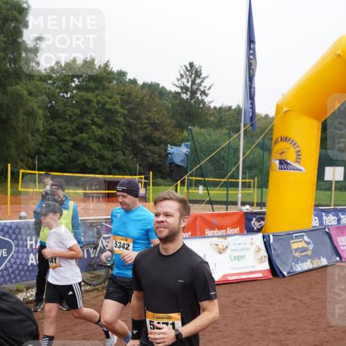 13.09.2026 - Airport Race Dennis Weichert http://msf.ph/oto/10256737 13.09.2026 10:01:42 Laufen  meine-sportfotos.de