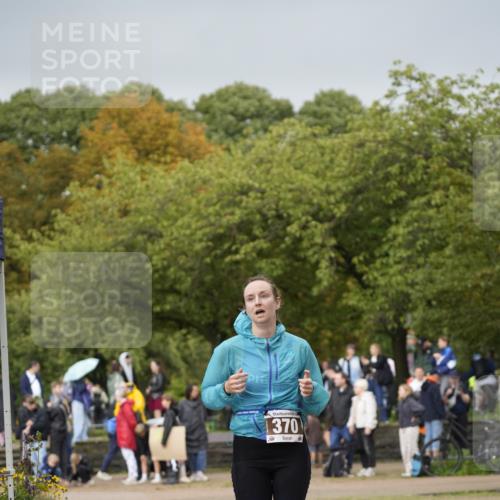 13.09.2026 - Stadtparktriathlon Patografie http://msf.ph/oto/10256740 13.09.2026 11:48:42 Ziel 370, 671 meine-sportfotos.de