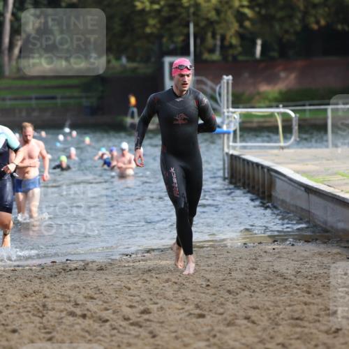 13.09.2026 - Stadtparktriathlon Mo-Foto http://msf.ph/oto/10256743 13.09.2026 10:52:19 Schwimmen 590, 597, 599, 649, 668, 674, 676, 678, 684 meine-sportfotos.de