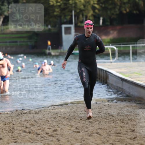 13.09.2026 - Stadtparktriathlon Mo-Foto http://msf.ph/oto/10256749 13.09.2026 10:52:20 Schwimmen 590, 597, 599, 649, 668, 674, 676, 678, 684 meine-sportfotos.de