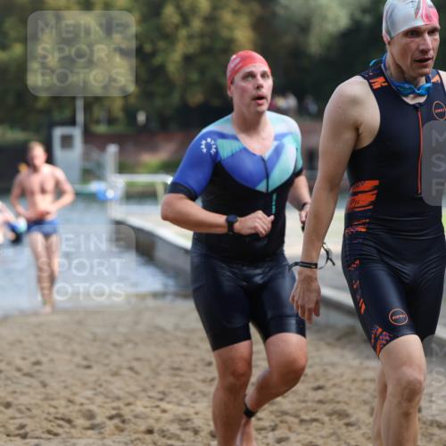 13.09.2026 - Stadtparktriathlon Mo-Foto http://msf.ph/oto/10256776 13.09.2026 10:52:25 Schwimmen 599, 649, 662, 668, 674, 676, 677, 684 meine-sportfotos.de