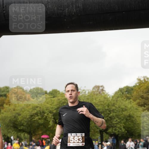 13.09.2026 - Stadtparktriathlon Patografie http://msf.ph/oto/10256784 13.09.2026 11:51:17 Ziel 466, 508, 583 meine-sportfotos.de