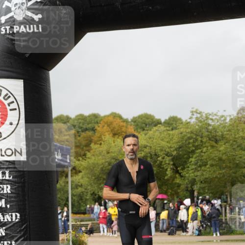 13.09.2026 - Stadtparktriathlon Patografie http://msf.ph/oto/10256786 13.09.2026 11:51:26 Ziel 640 meine-sportfotos.de