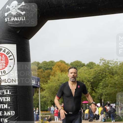 13.09.2026 - Stadtparktriathlon Patografie http://msf.ph/oto/10256790 13.09.2026 11:51:26 Ziel 640 meine-sportfotos.de