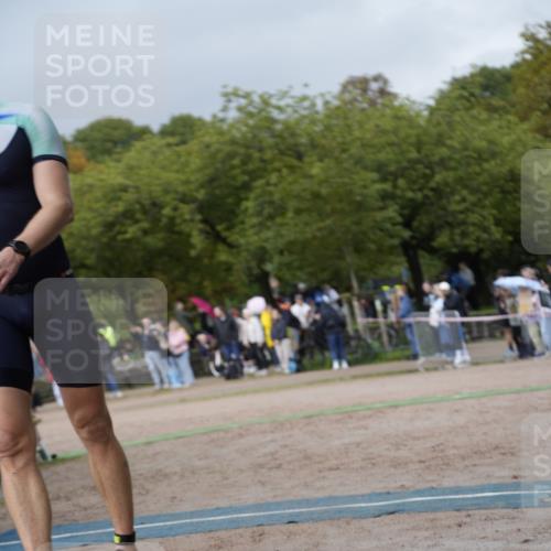 13.09.2026 - Stadtparktriathlon Patografie http://msf.ph/oto/10256795 13.09.2026 11:51:38 Ziel 403, 622 meine-sportfotos.de