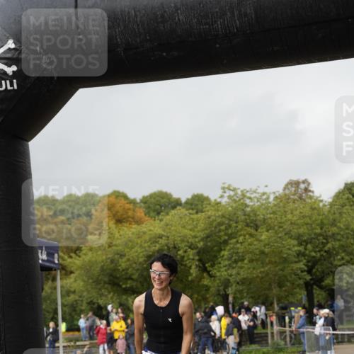 13.09.2026 - Stadtparktriathlon Patografie http://msf.ph/oto/10256811 13.09.2026 11:51:43 Ziel 403, 494, 622 meine-sportfotos.de