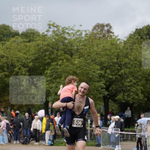 13.09.2026 - Stadtparktriathlon Patografie http://msf.ph/oto/10256820 13.09.2026 11:51:56 Ziel 481, 482, 494, 506 meine-sportfotos.de