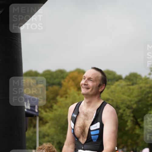 13.09.2026 - Stadtparktriathlon Patografie http://msf.ph/oto/10256834 13.09.2026 11:52:01 Ziel 481, 482, 506, 556 meine-sportfotos.de