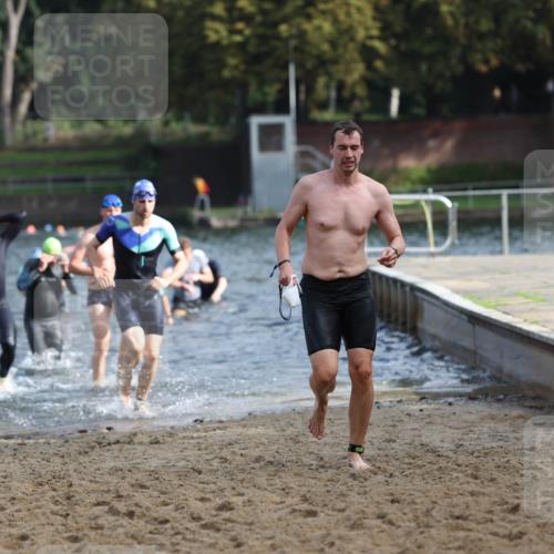 13.09.2026 - Stadtparktriathlon Mo-Foto http://msf.ph/oto/10256838 13.09.2026 10:52:36 Schwimmen 601, 626, 647, 649, 662, 674, 677, 687, 707 meine-sportfotos.de
