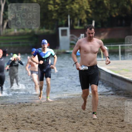 13.09.2026 - Stadtparktriathlon Mo-Foto http://msf.ph/oto/10256842 13.09.2026 10:52:37 Schwimmen 601, 626, 647, 649, 662, 677, 687, 707 meine-sportfotos.de