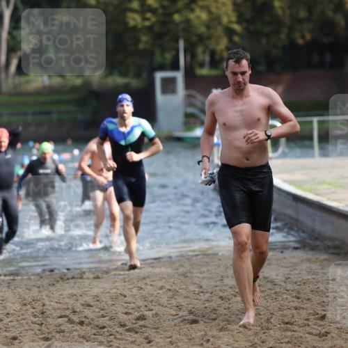 13.09.2026 - Stadtparktriathlon Mo-Foto http://msf.ph/oto/10256845 13.09.2026 10:52:37 Schwimmen 601, 626, 647, 649, 662, 677, 687, 707 meine-sportfotos.de