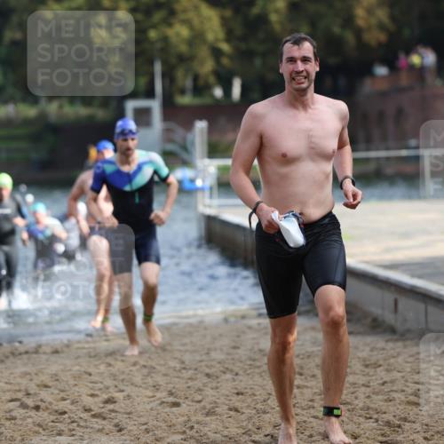 13.09.2026 - Stadtparktriathlon Mo-Foto http://msf.ph/oto/10256853 13.09.2026 10:52:38 Schwimmen 601, 626, 647, 662, 665, 677, 687, 699, 707 meine-sportfotos.de