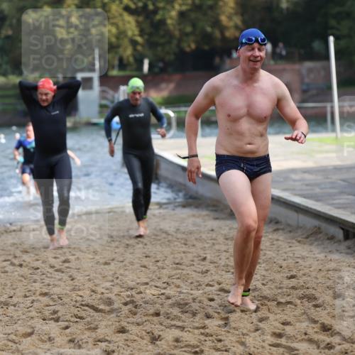 13.09.2026 - Stadtparktriathlon Mo-Foto http://msf.ph/oto/10256876 13.09.2026 10:52:43 Schwimmen 601, 606, 626, 647, 662, 665, 687, 699, 707, 1798 meine-sportfotos.de