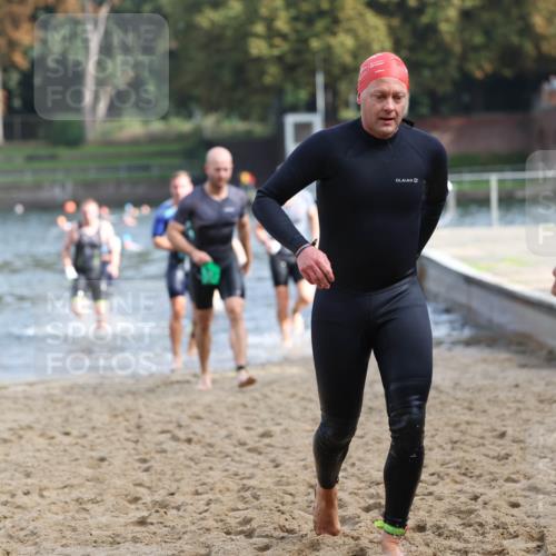 13.09.2026 - Stadtparktriathlon Mo-Foto http://msf.ph/oto/10256892 13.09.2026 10:52:47 Schwimmen 601, 606, 614, 626, 647, 665, 687, 699, 1798 meine-sportfotos.de