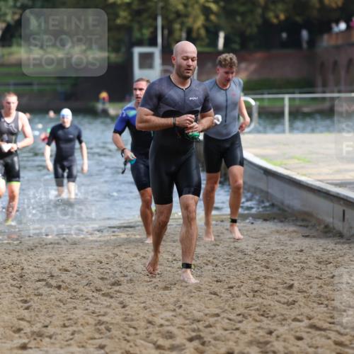 13.09.2026 - Stadtparktriathlon Mo-Foto http://msf.ph/oto/10256900 13.09.2026 10:52:48 Schwimmen 601, 606, 614, 626, 647, 665, 699, 1798 meine-sportfotos.de