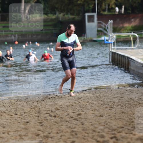 13.09.2026 - Stadtparktriathlon Mo-Foto http://msf.ph/oto/10256937 13.09.2026 10:52:57 Schwimmen 606, 614, 1798 meine-sportfotos.de