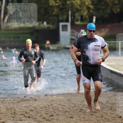 13.09.2026 - Stadtparktriathlon Mo-Foto http://msf.ph/oto/10256969 13.09.2026 10:53:15 Schwimmen 602, 630, 641, 655 meine-sportfotos.de