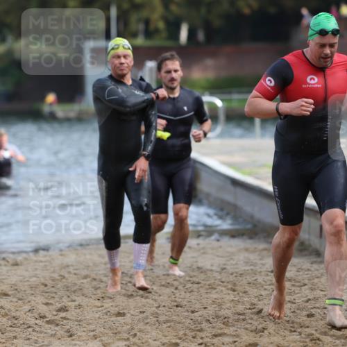 13.09.2026 - Stadtparktriathlon Mo-Foto http://msf.ph/oto/10256981 13.09.2026 10:53:18 Schwimmen 602, 630, 641, 655 meine-sportfotos.de