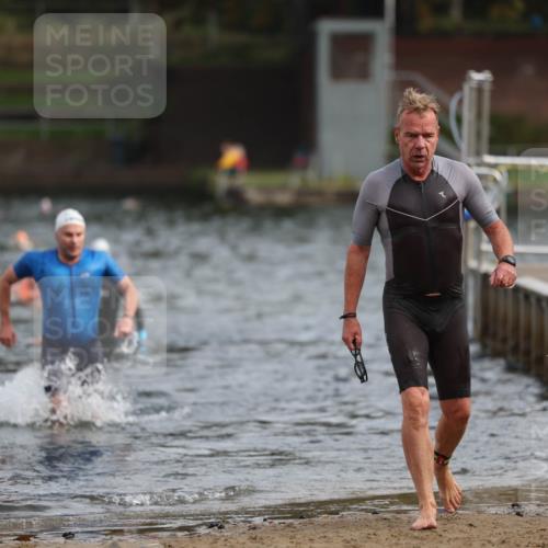 13.09.2026 - Stadtparktriathlon Mo-Foto http://msf.ph/oto/10257001 13.09.2026 10:53:31 Schwimmen 593, 616, 625, 698 meine-sportfotos.de