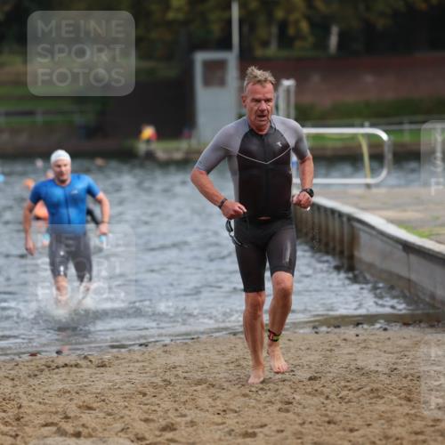 13.09.2026 - Stadtparktriathlon Mo-Foto http://msf.ph/oto/10257007 13.09.2026 10:53:33 Schwimmen 593, 616, 625, 698 meine-sportfotos.de