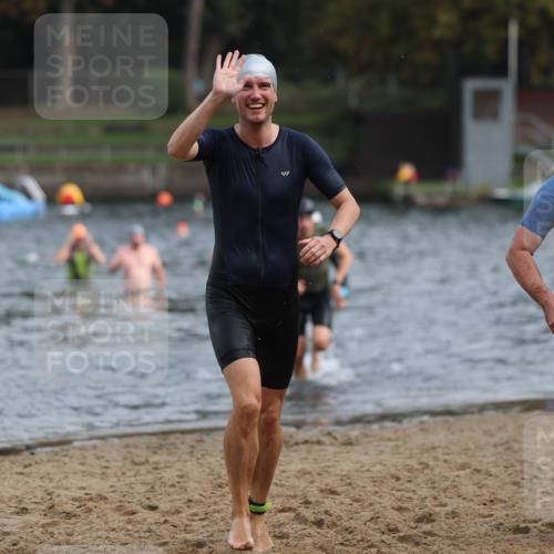13.09.2026 - Stadtparktriathlon Mo-Foto http://msf.ph/oto/10257021 13.09.2026 10:53:38 Schwimmen 593, 616, 625, 698, 706 meine-sportfotos.de