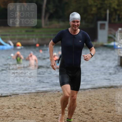 13.09.2026 - Stadtparktriathlon Mo-Foto http://msf.ph/oto/10257024 13.09.2026 10:53:39 Schwimmen 593, 616, 625, 698, 706 meine-sportfotos.de