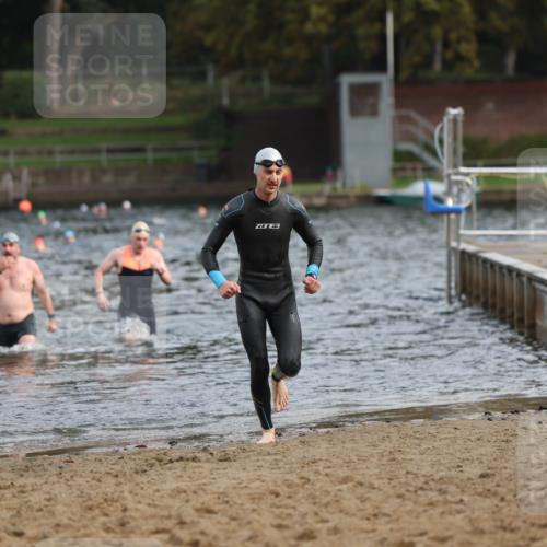 13.09.2026 - Stadtparktriathlon Mo-Foto http://msf.ph/oto/10257046 13.09.2026 10:53:46 Schwimmen 591, 593, 594, 700, 706 meine-sportfotos.de