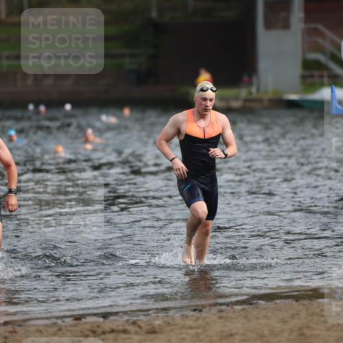 13.09.2026 - Stadtparktriathlon Mo-Foto http://msf.ph/oto/10257049 13.09.2026 10:53:51 Schwimmen 591, 594, 700, 706 meine-sportfotos.de