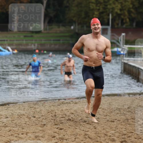 13.09.2026 - Stadtparktriathlon Mo-Foto http://msf.ph/oto/10257154 13.09.2026 10:54:32 Schwimmen 618, 663, 694, 703 meine-sportfotos.de