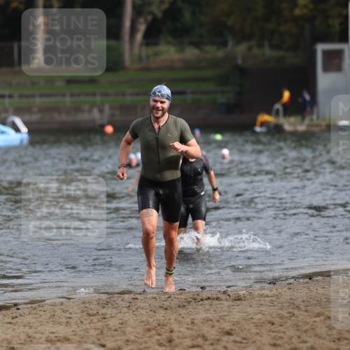 13.09.2026 - Stadtparktriathlon Mo-Foto http://msf.ph/oto/10257232 13.09.2026 10:55:12 Schwimmen 596, 610, 643 meine-sportfotos.de