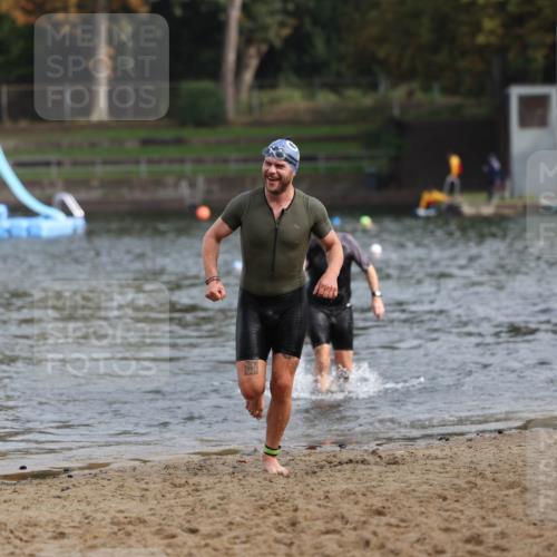 13.09.2026 - Stadtparktriathlon Mo-Foto http://msf.ph/oto/10257235 13.09.2026 10:55:12 Schwimmen 596, 610, 643 meine-sportfotos.de