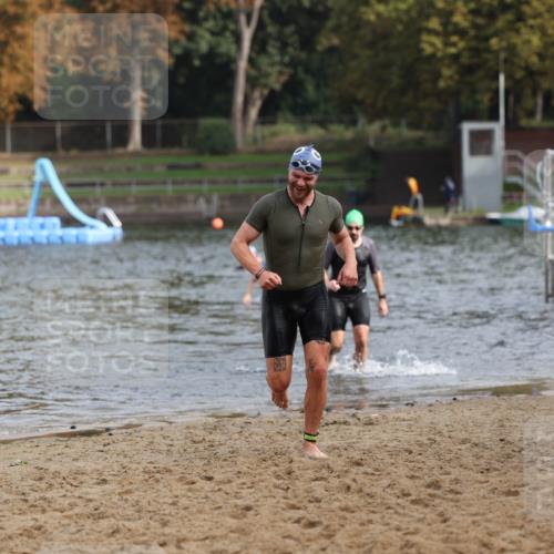 13.09.2026 - Stadtparktriathlon Mo-Foto http://msf.ph/oto/10257238 13.09.2026 10:55:13 Schwimmen 596, 610, 643 meine-sportfotos.de